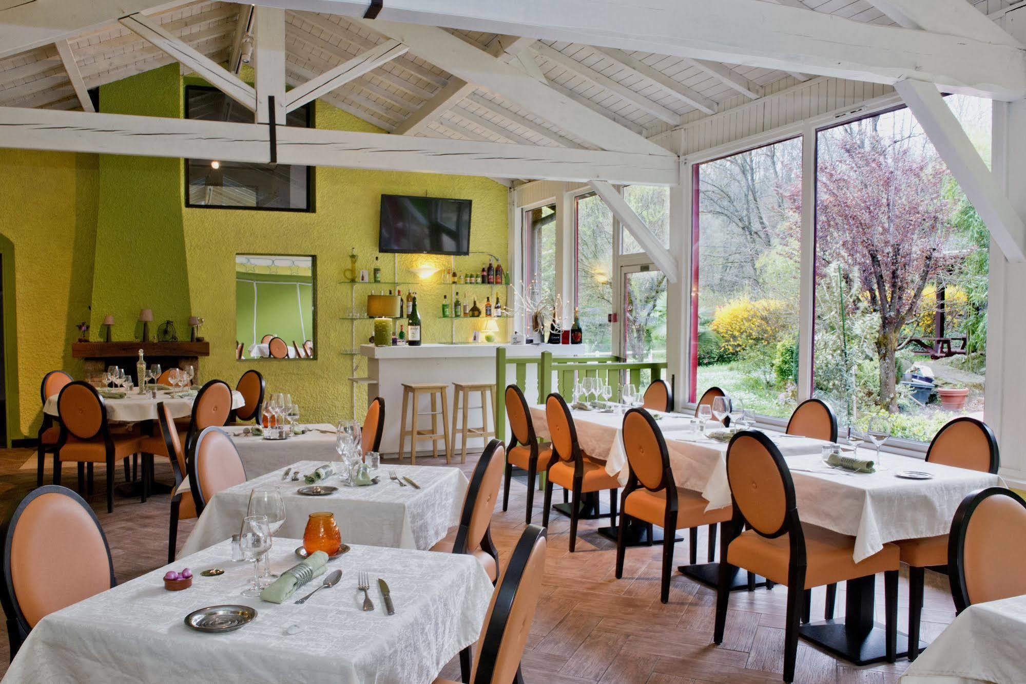 Hotellerie De La Cascade Saint-Genis-les-Ollières Εξωτερικό φωτογραφία