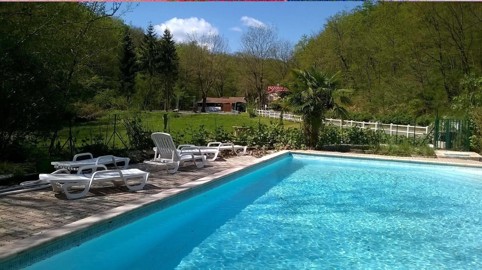 Hotellerie De La Cascade Saint-Genis-les-Ollières Εξωτερικό φωτογραφία